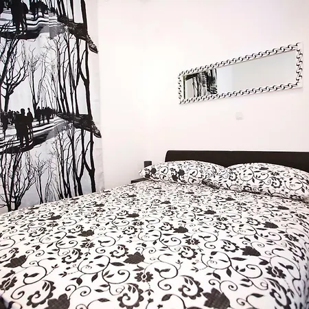 Apartment Silver Tree